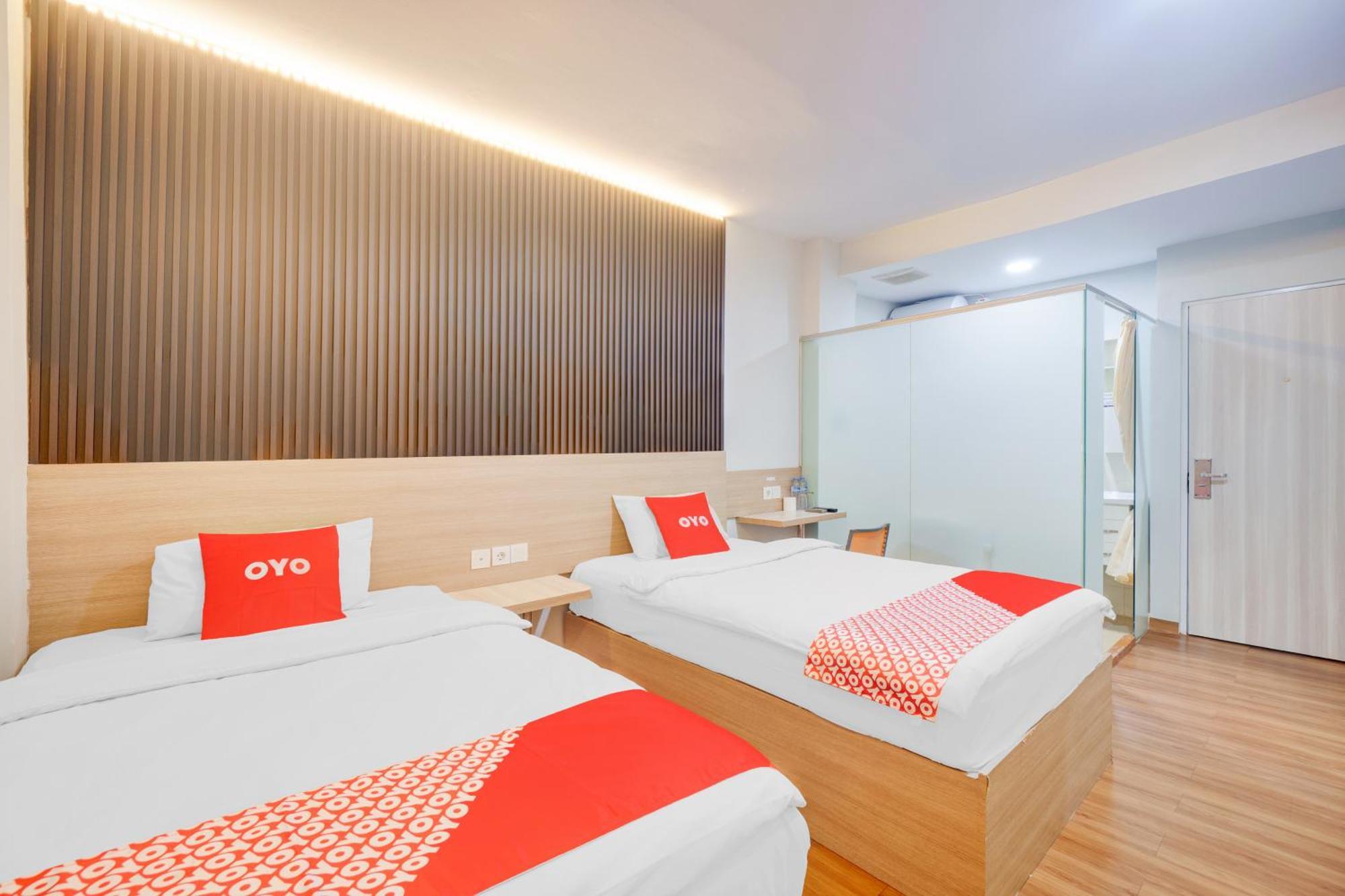 Capital O 94542 Hotel Suba Jakarta Bagian luar foto