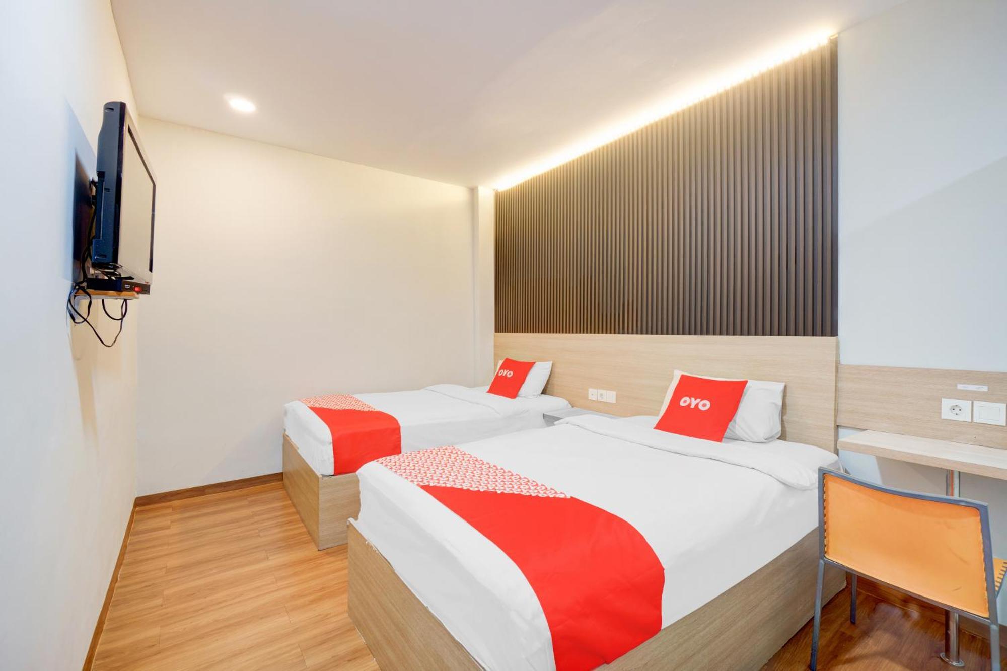 Capital O 94542 Hotel Suba Jakarta Bagian luar foto